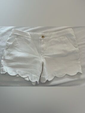 Lilly Pulitzer White High-Waist Scalloped-Hem Shorts